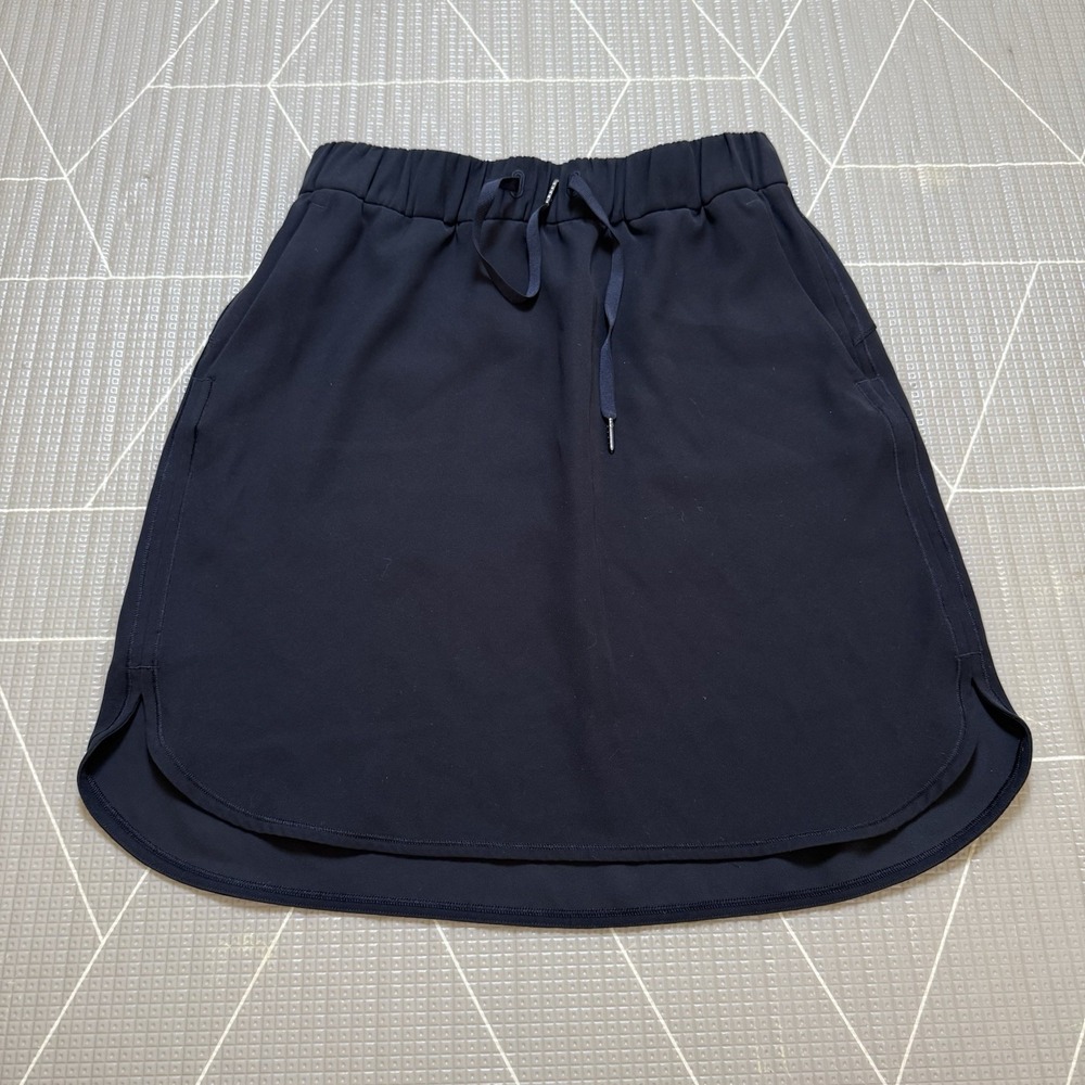 Lululemon On The Fly Skirt *Woven 8 Black LW8A87S Career Casual Travel